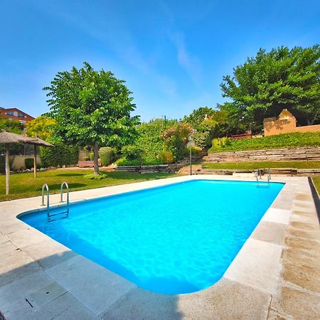 Ferienwohnung Duplex Con Piscina En Rubí Exterior foto